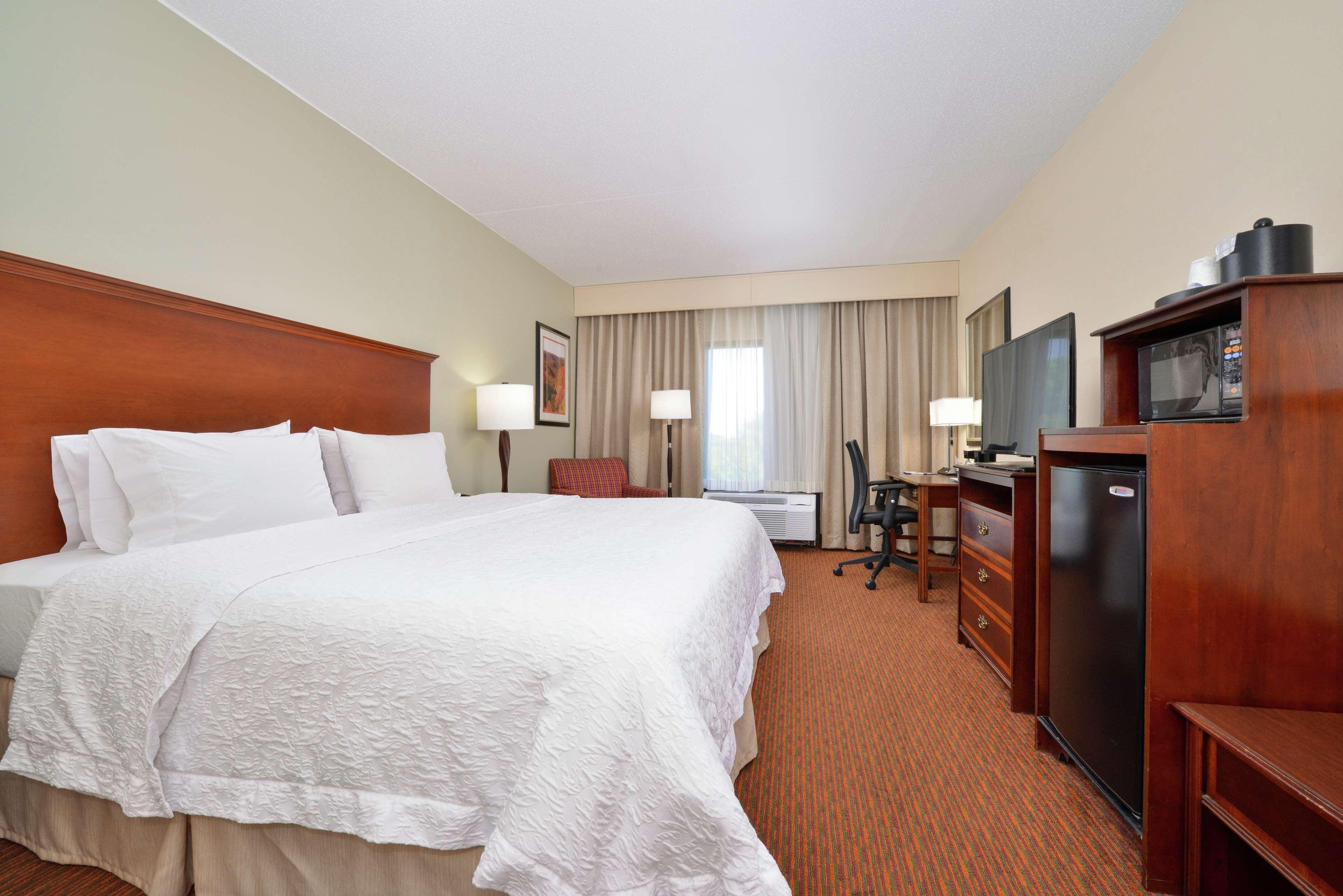 Hampton Inn Waynesboro/Stuarts Draft Fishersville Exterior foto