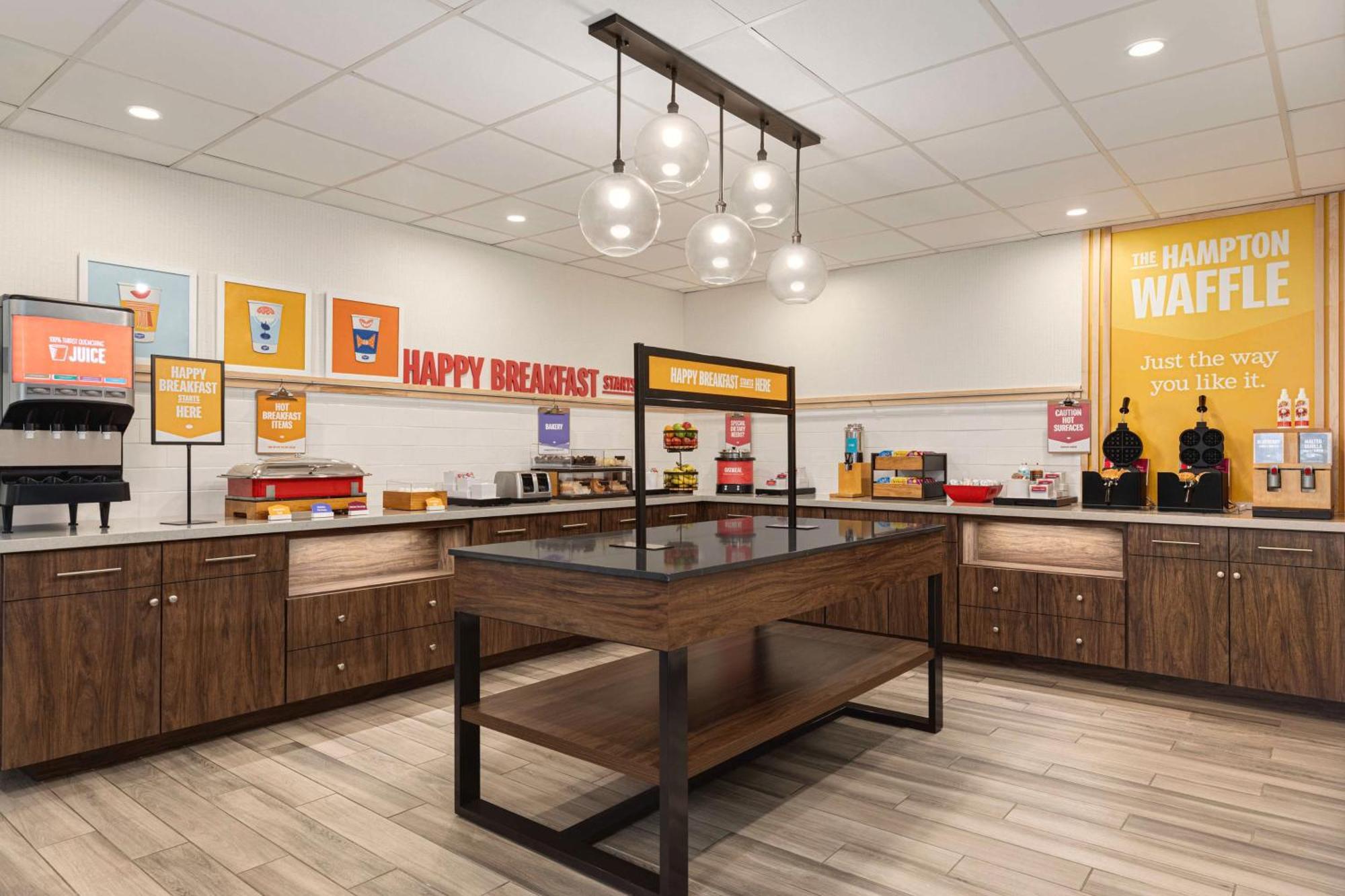 Hampton Inn Waynesboro/Stuarts Draft Fishersville Exterior foto